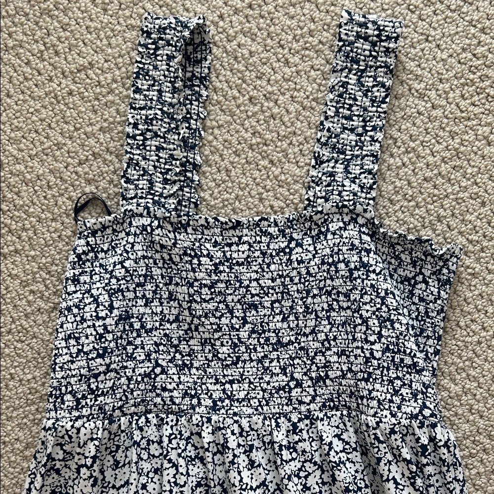 Old Navy Blue and White Floral Dress - Picture 2 of 6